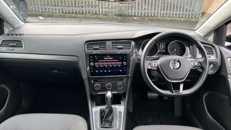 Volkswagen Golf 1.5 TSI EVO SE [Nav] 5dr DSG Petrol Hatchback